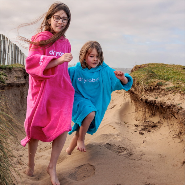 2026 Dryrobe Junior Organic Towel Change Robe ORGANICJTCRHP - Hot Pink